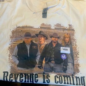 Yellowstone Family T-shirt Revenge is Coming Med New